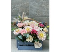 Корзина цветов «Поцелуй»