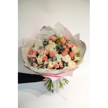 Букет «Розовая весна»